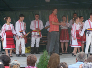 Celebrating the commune day51